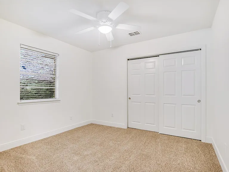 2903B Edgewater Dr #A — Photo 11