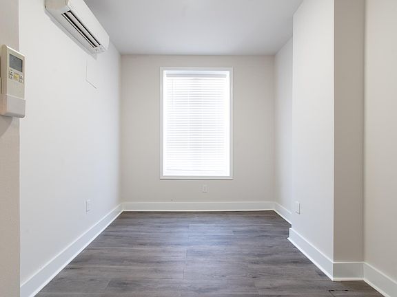 4th image of 4465 N Gratz St #1STFF