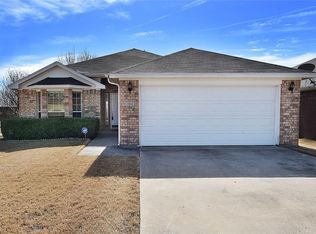 3414 Austin St, Gainesville, TX 76240