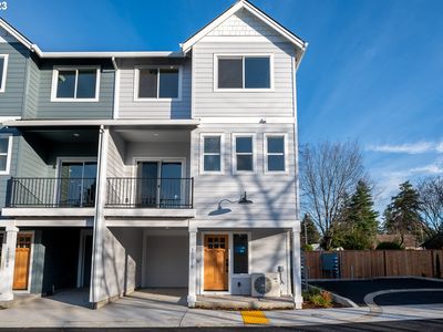 12078 SE Harold St #10, Portland, OR, 97266