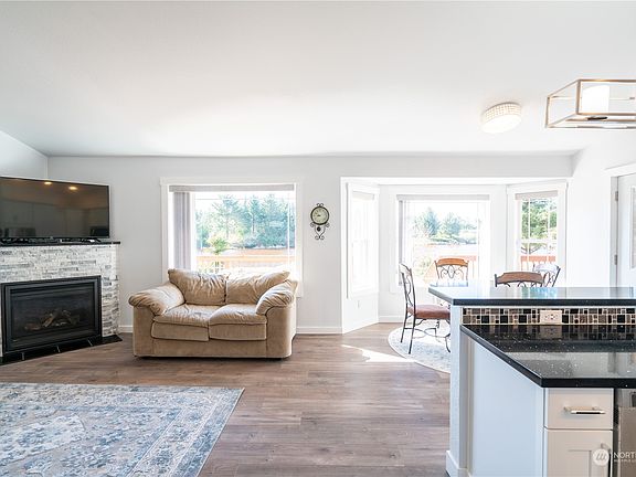 4th image of 681 Copalis Avenue NE