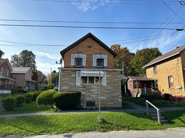 106 Chestnut St, Du Bois, PA 15801