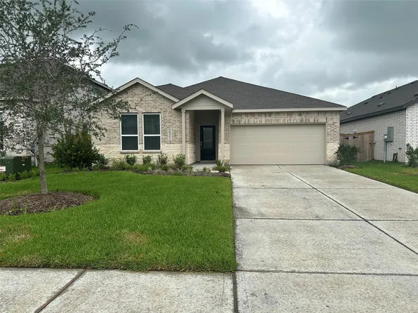 1931 Stargazer Ln, Angleton, TX 77515