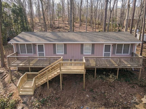 2nd image of 1705 Smith Level Rd