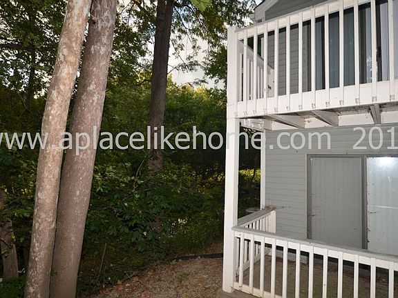 2nd image of 8842 W 106th Ter