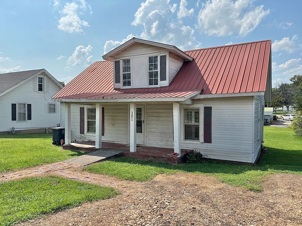 1st image of 301 Edgewood St