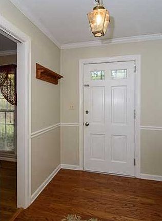 5th image of 1235 Forest Brook Cir