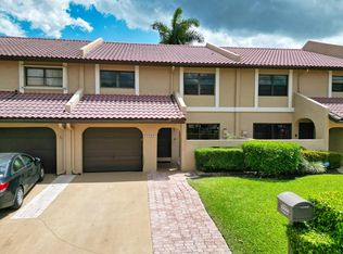 22068 Las Brisas Cir, Boca Raton, FL 33433