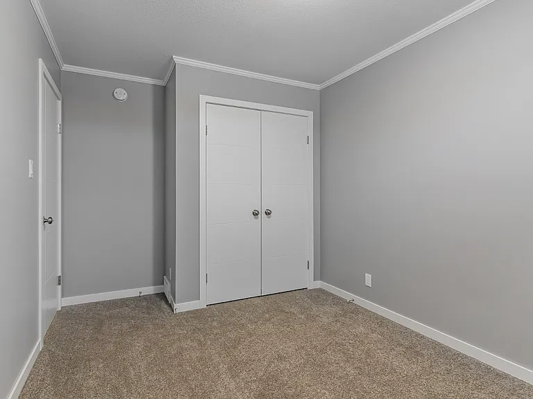107 Thode Ave — Photo 51