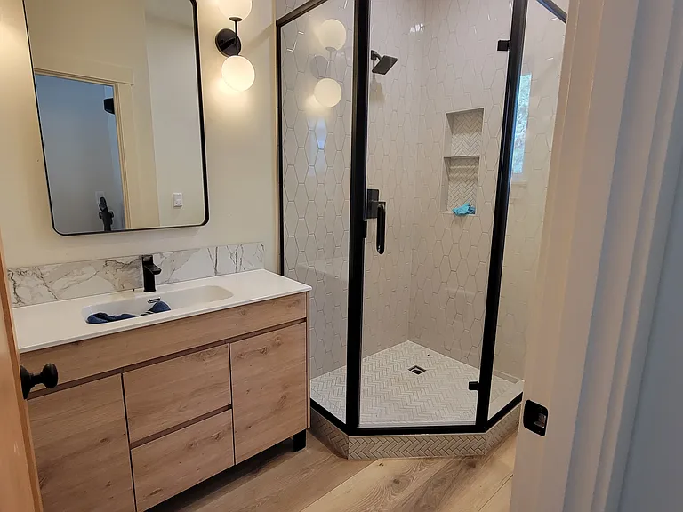 1838 SW Knoll Ave #1 — Photo 12