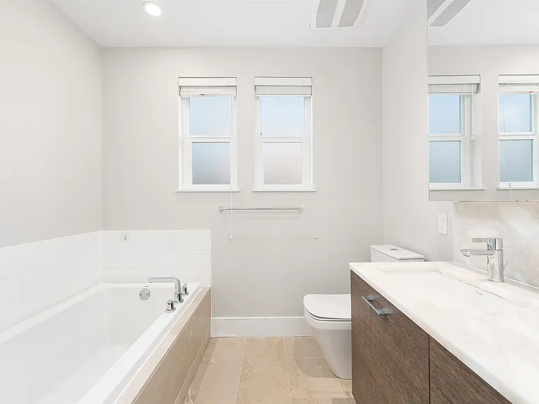6 W 62nd Ave — Photo 29