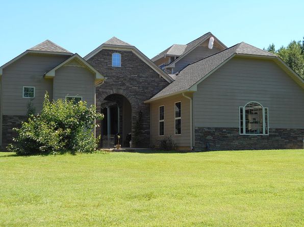 415 County Road 466