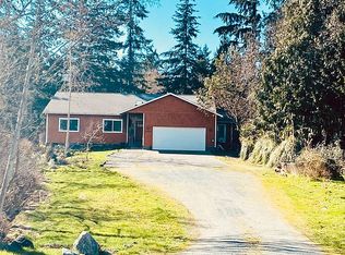 4926 Spinnaker Dr, Freeland, WA 98249