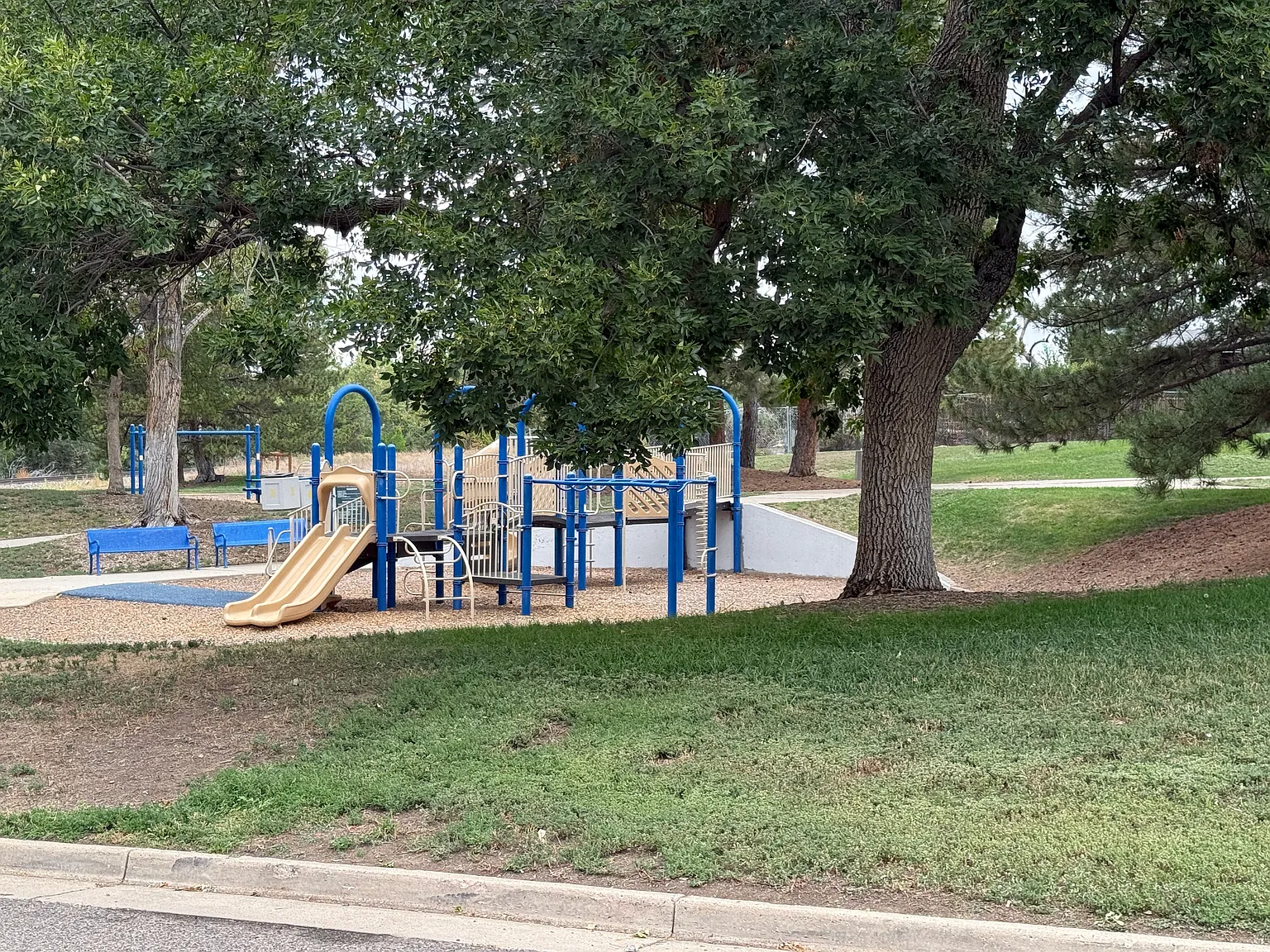 3 bed, 1470 sqft, $2,350 — Photo 1