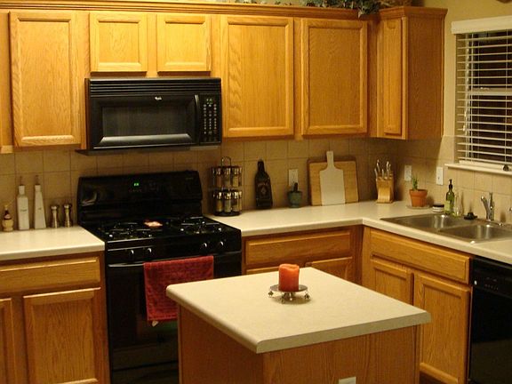 Island Kitchen is stylish and functional