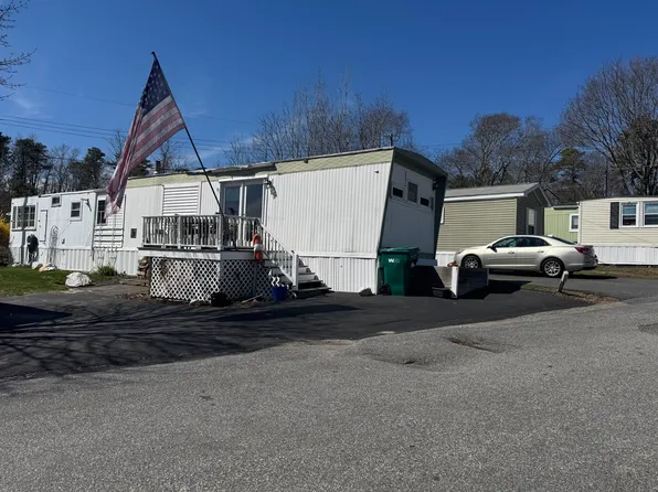 39 Patriot Cir, Plymouth, MA 02360