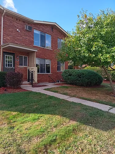 66704 Van Dyke Ave #6 Photo 1