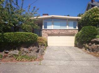 2646 W Crockett St, Seattle, WA 98199