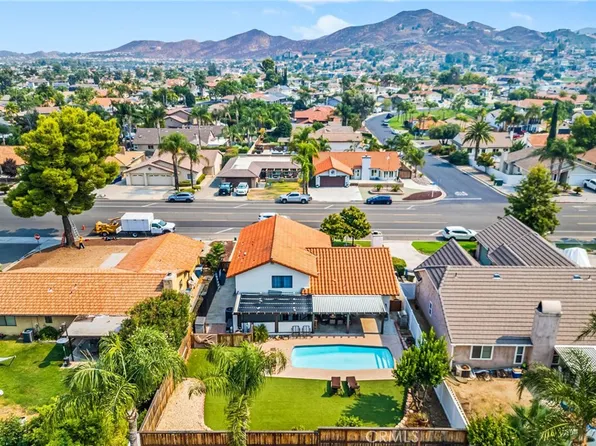 23466 Canyon Lake Dr N, Canyon Lake, CA 92587