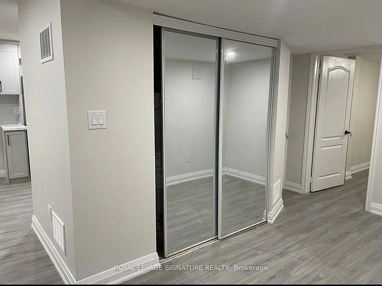 806 Envoy Dr — Photo 3