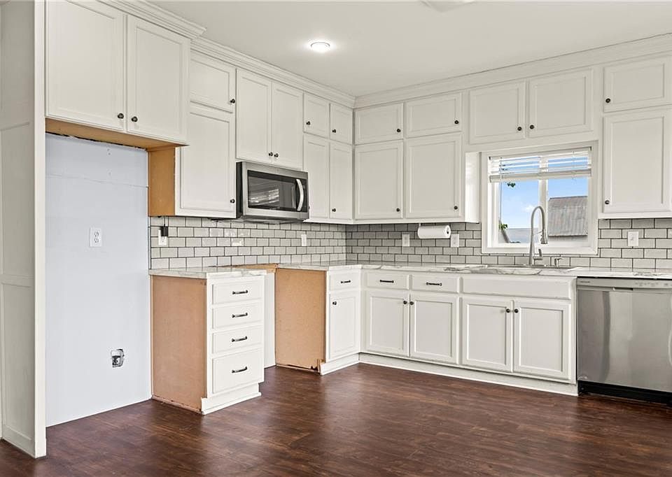 35102 E 275th St, Garden City, MO 64747 | Zillow