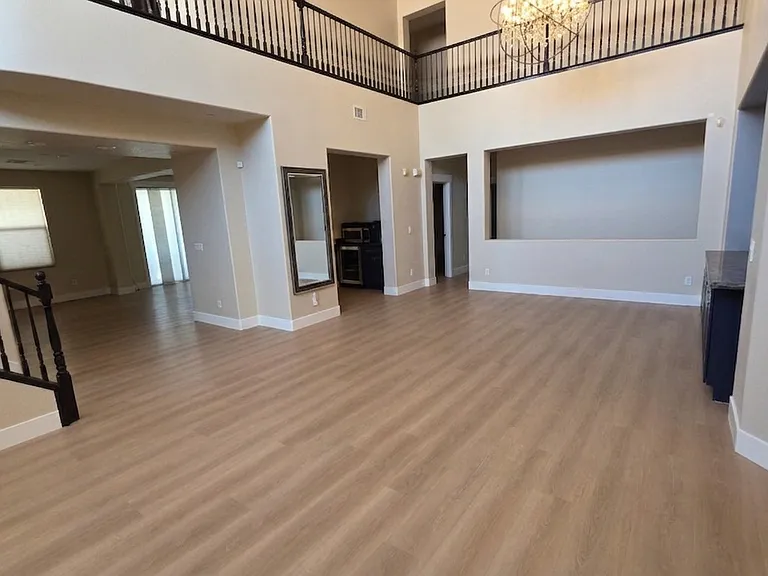 9532 Staff Ln — Photo 6