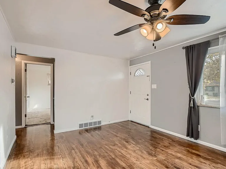 8301 Chase Way — Photo 4