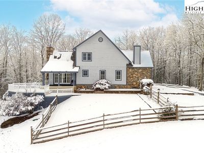 559 Brownstone Lane, Crumpler, NC, 28617