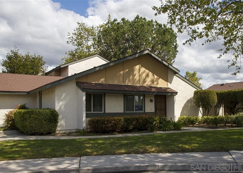 1st image of 511 Smoketree Gln