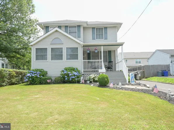 139 Crescent St, Penndel, PA 19047