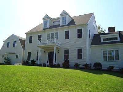 2nd image of 131 Tilden Rd