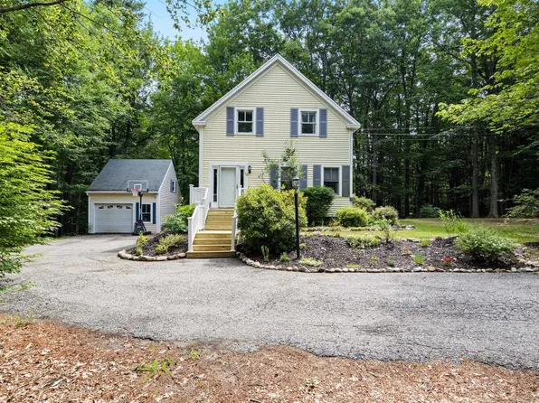 12 Dominic Drive, Barrington, NH 03825