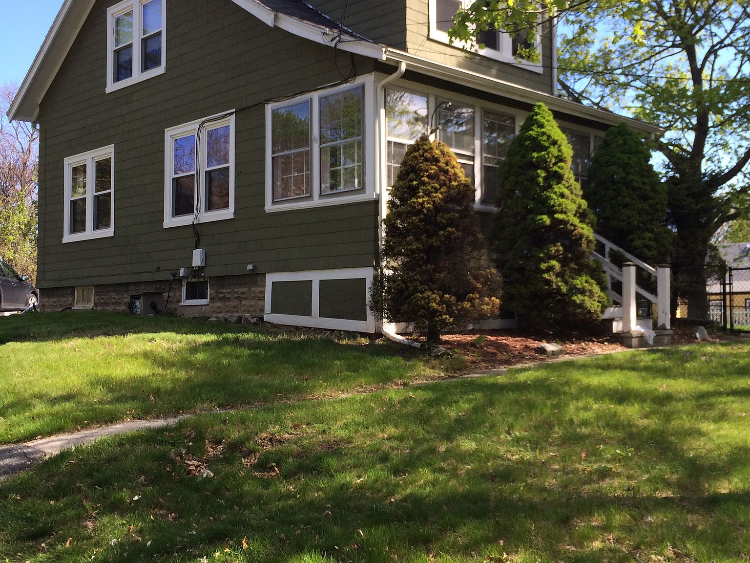 12 Maple Ave, Woburn, MA 01801 Zillow