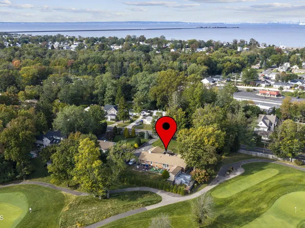 944 Leonardville Road, Leonardo, NJ 07737