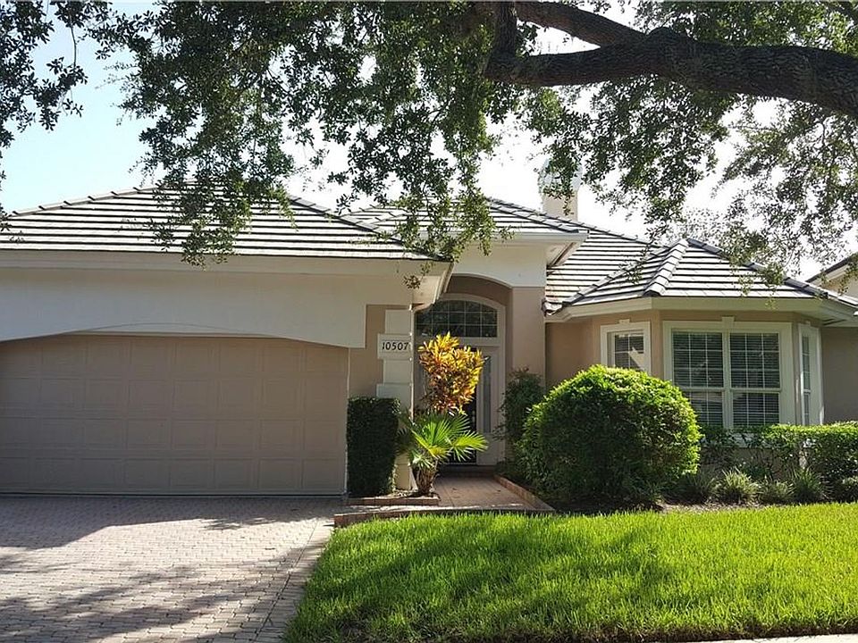 1st image of 10507 Holly Crest Dr