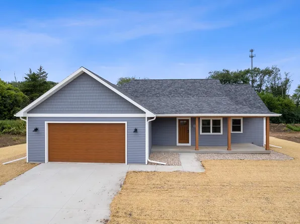 601 Eisenhower St, Baraboo, WI 53913