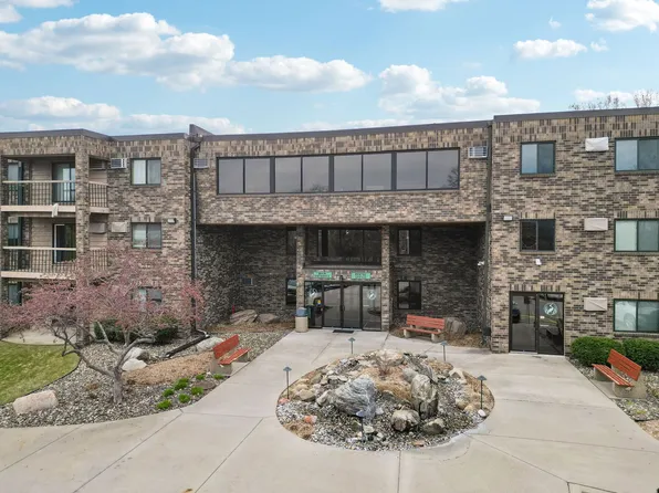 Park Place Apartments in Burnsville