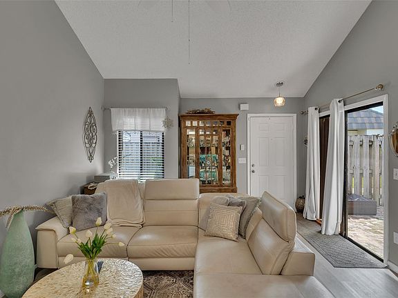 5th image of 4183 Palm Bay Circle #D