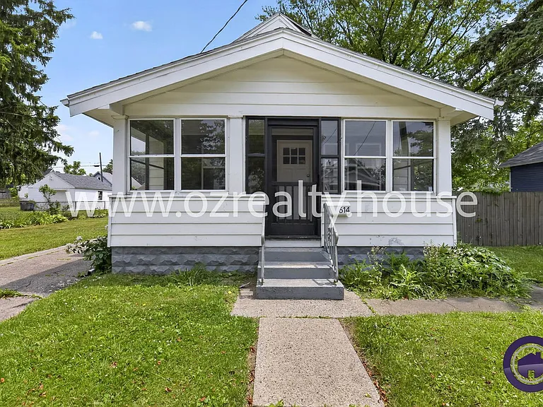 614 Woodstock Ave — Photo 17