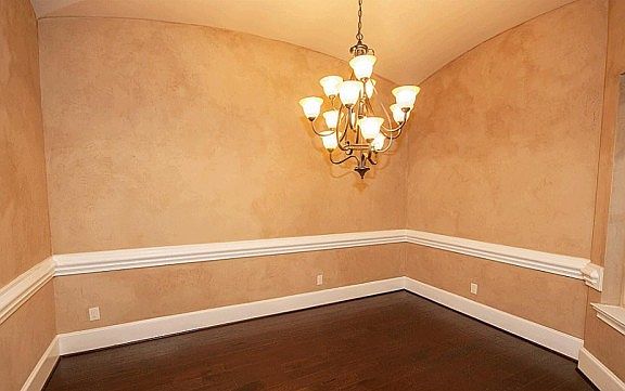 3rd image of 3823 Birdsall Falls Ln