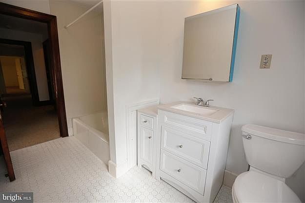Full bathroom