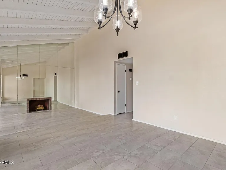 3917 W Juniper Ave — Photo 8