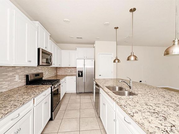 2nd image of 7513 OAK SPRING LANE