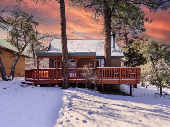 844 Victoria Ln, Sugarloaf, CA 92386