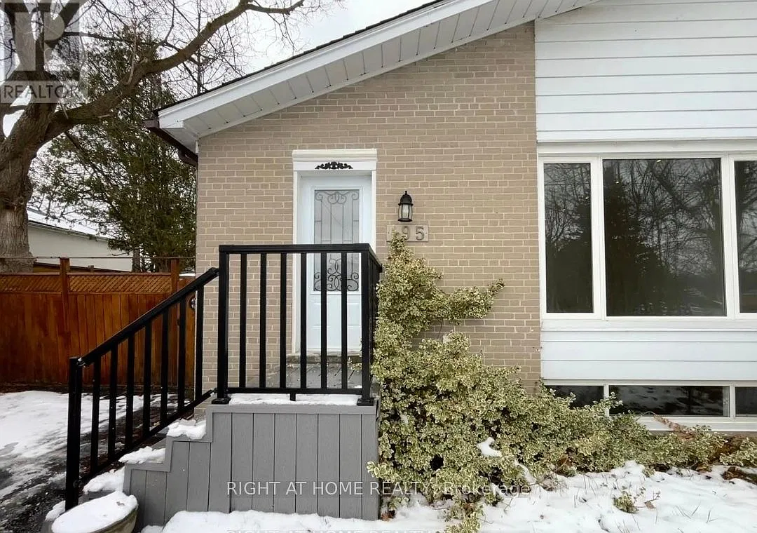 3 bed, $2,650 — Photo 2