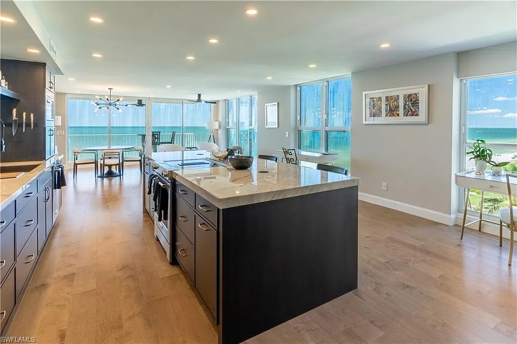 2 bed, 3.0 bath, 1803 sqft, $19,000 — Photo 2