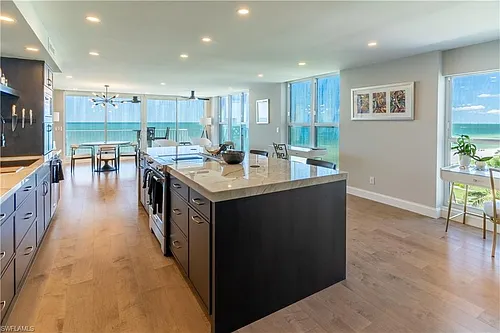 10701 Gulf Shore Dr #701 Photo 1