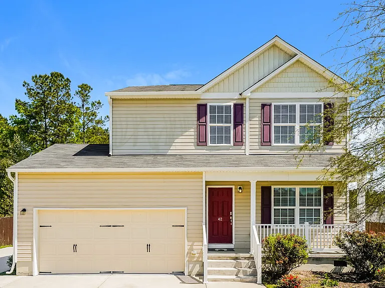 42 Nevada Ct — Photo 1