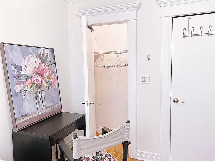 4 bed, 1.5 bath, $830 — Photo 2