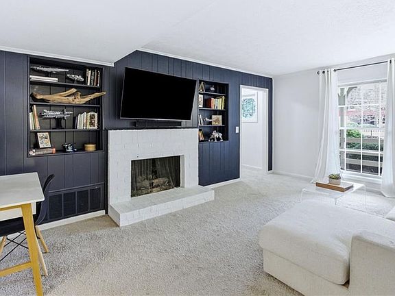 3rd image of 3825 Lavista Rd APT A1